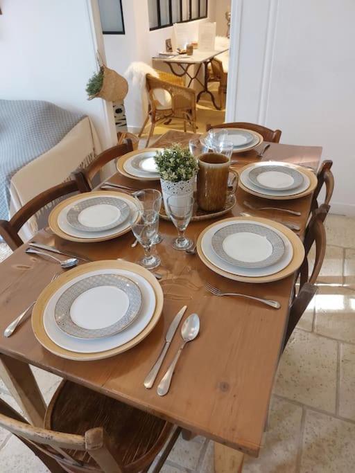 Chez Laurette - Charming Apartment In Historic Village Near Versailles Марлі-ле-Руа Екстер'єр фото