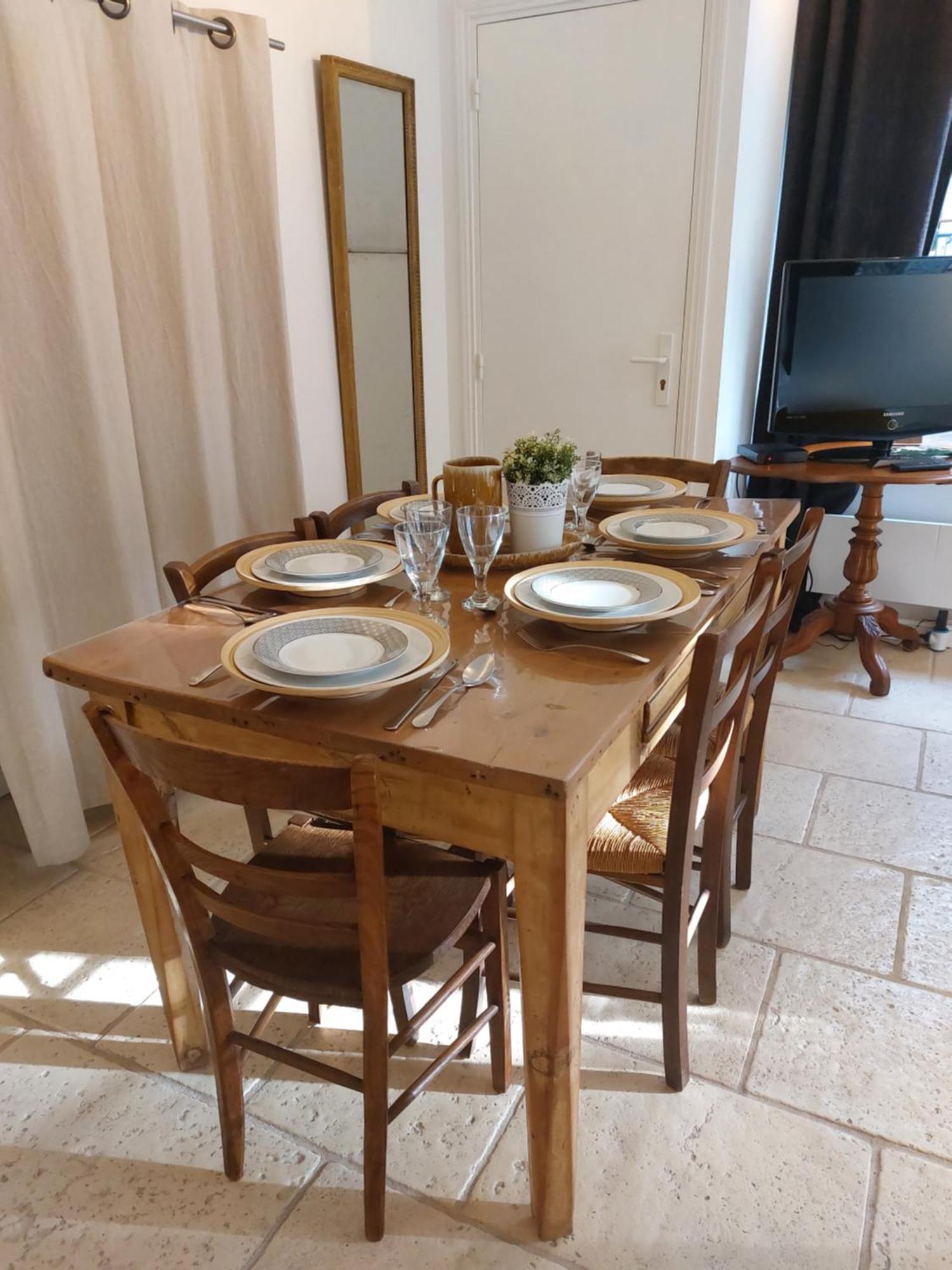 Chez Laurette - Charming Apartment In Historic Village Near Versailles Марлі-ле-Руа Екстер'єр фото